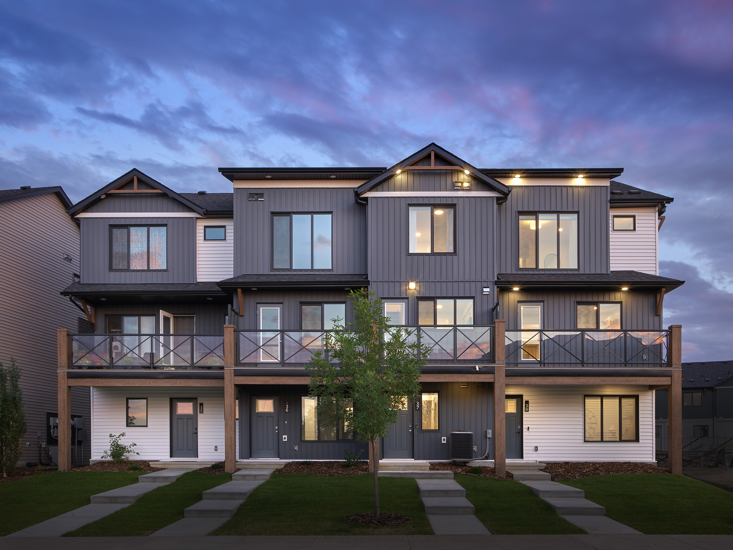 7062 Rosenthal Drive, Nw. Edmonton, Alberta